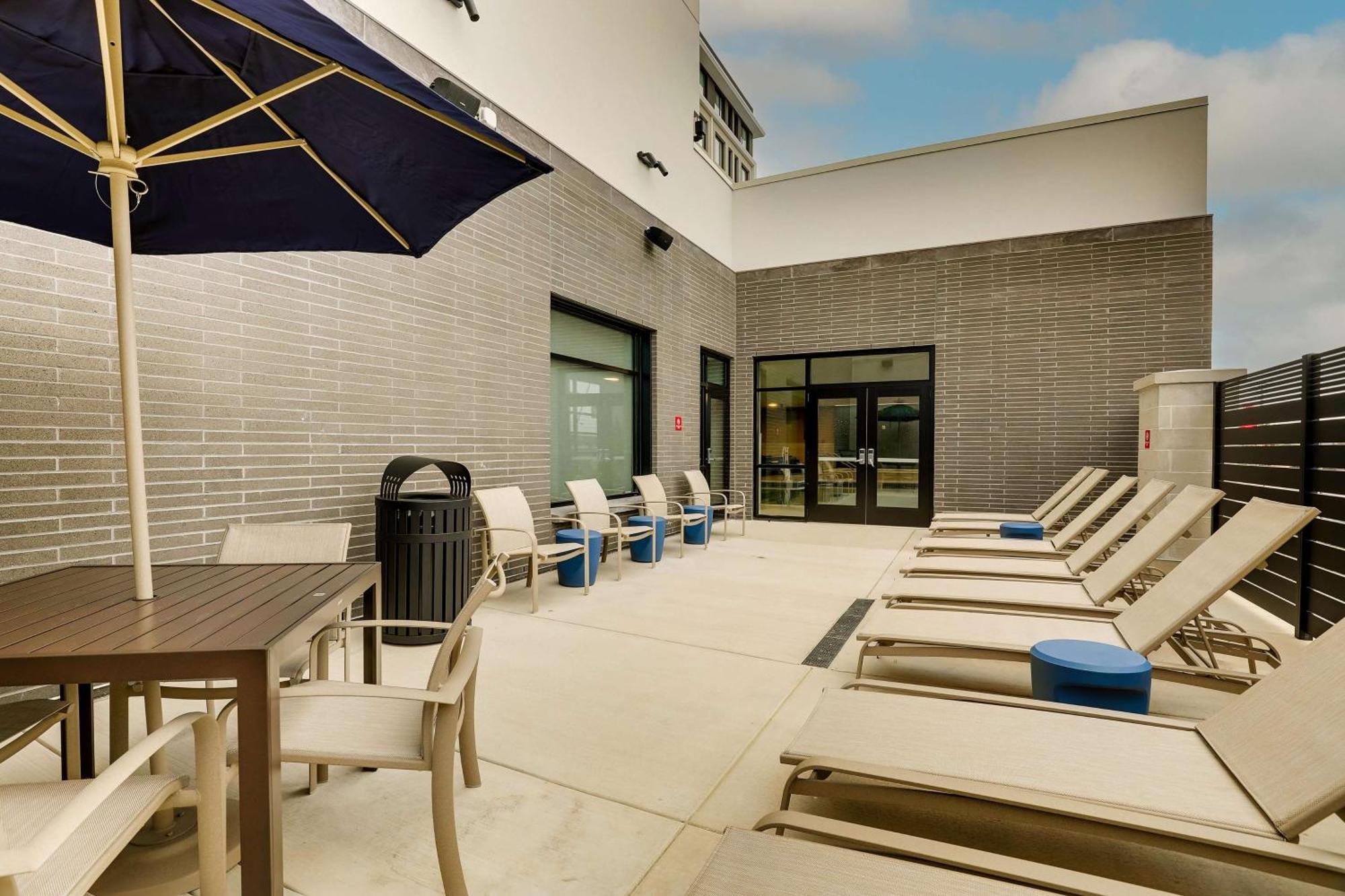 Drury Plaza Hotel Chattanooga Hamilton Place ภายนอก รูปภาพ