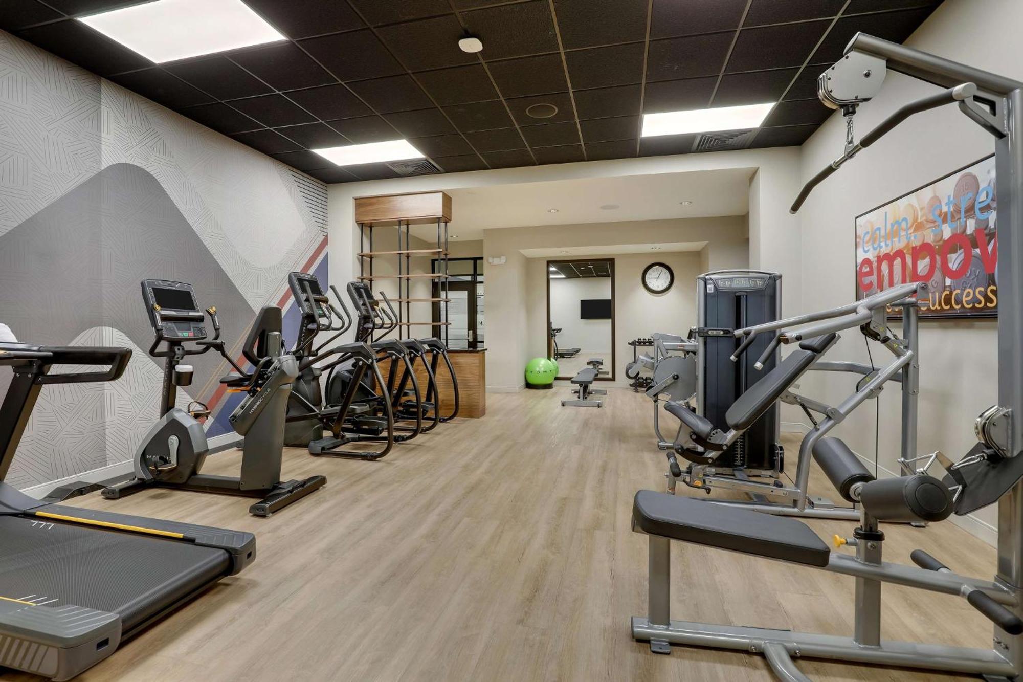 Drury Plaza Hotel Chattanooga Hamilton Place ภายนอก รูปภาพ