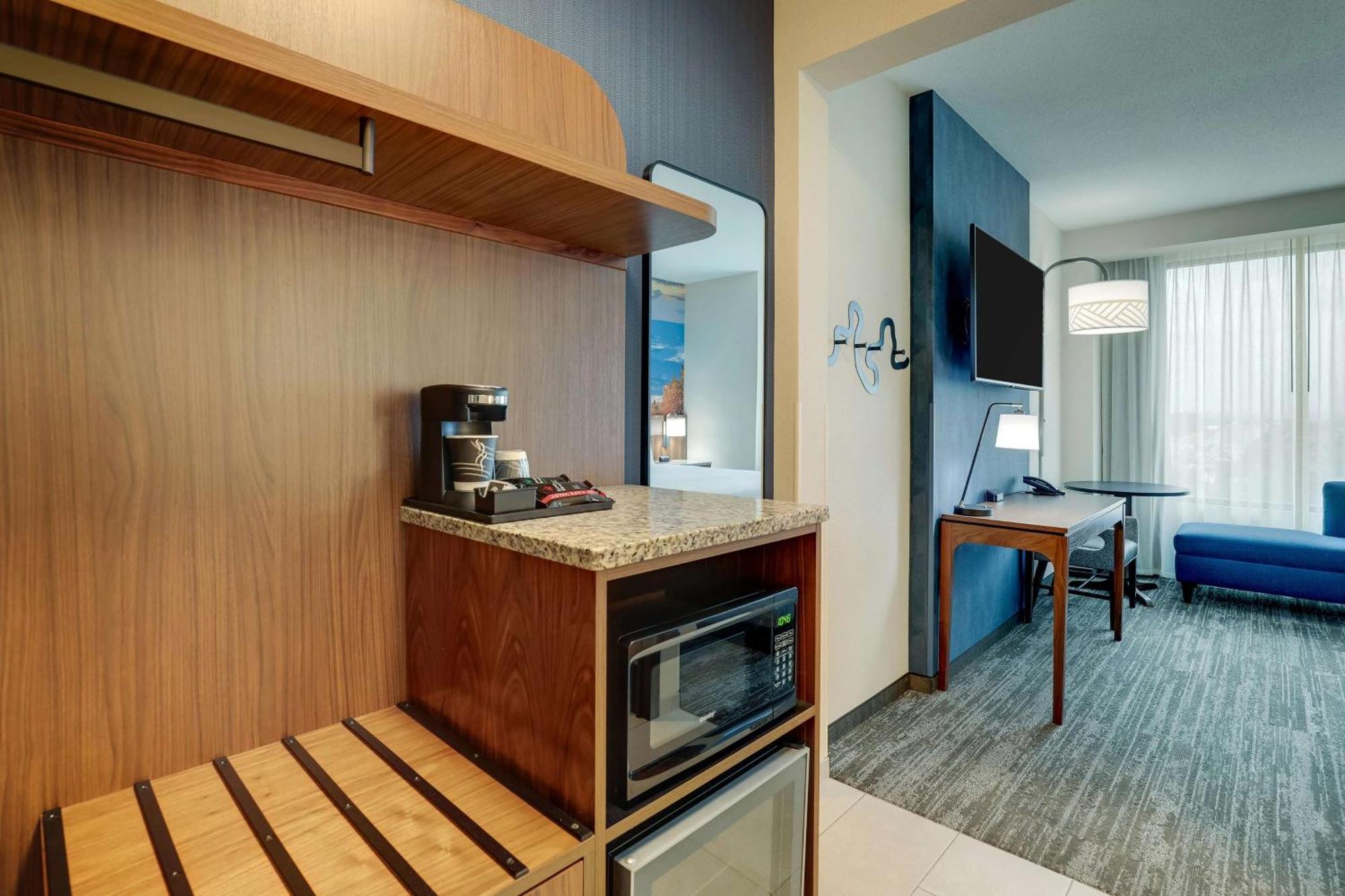 Drury Plaza Hotel Chattanooga Hamilton Place ภายนอก รูปภาพ