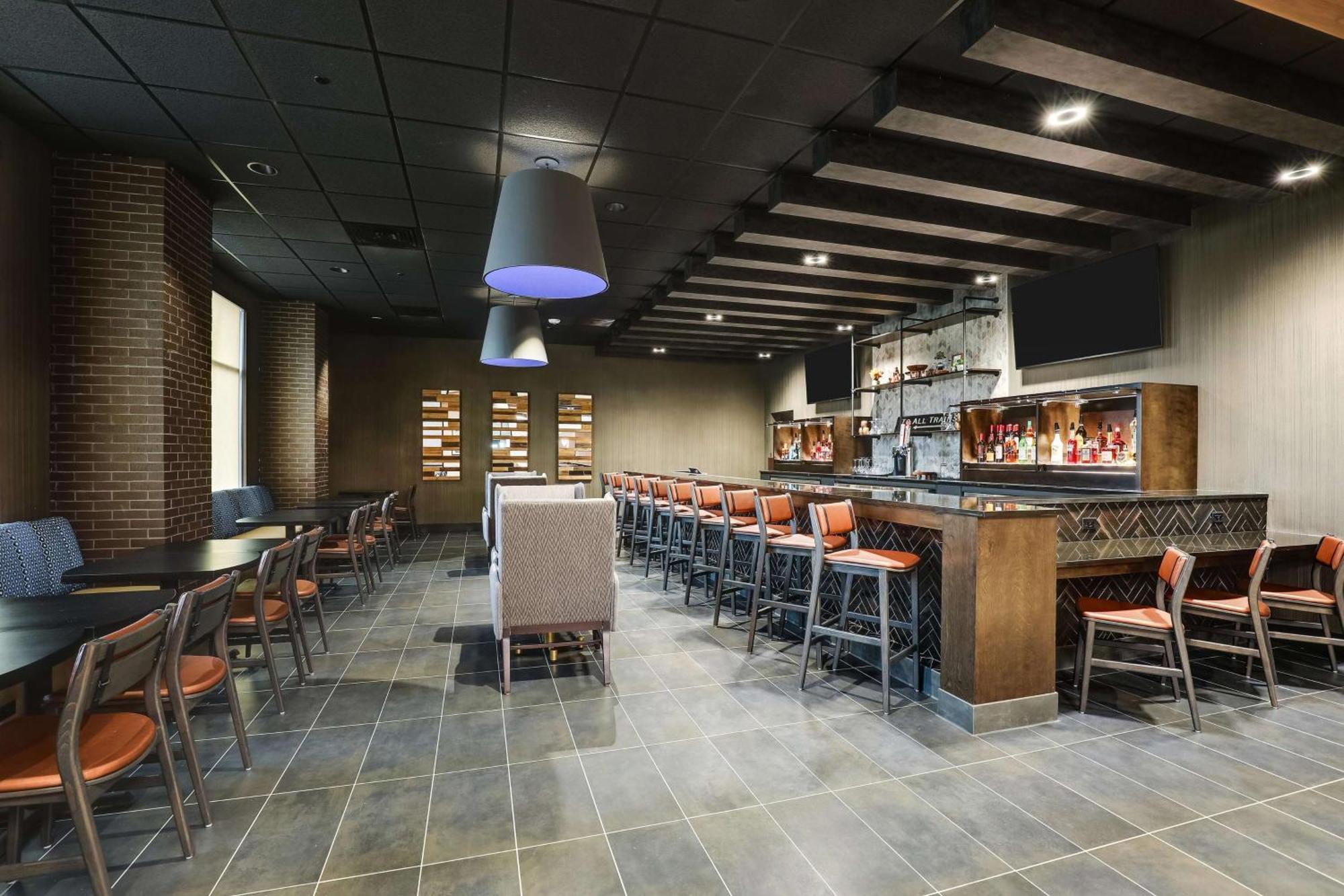 Drury Plaza Hotel Chattanooga Hamilton Place ภายนอก รูปภาพ